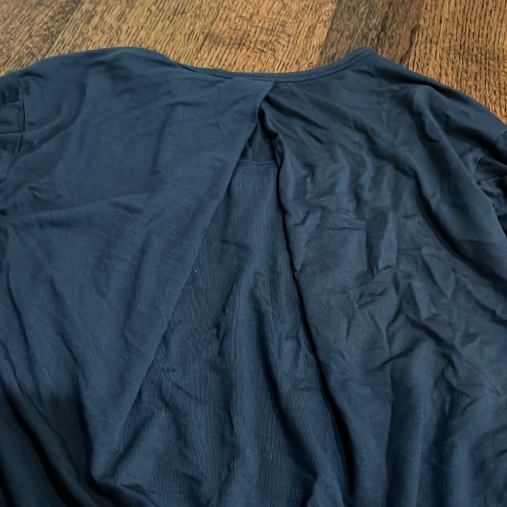 Athleta Girl long sleeve top - Picture 4 of 5